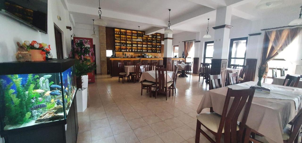 Pensiunea Lebada Tulcea Exterior foto
